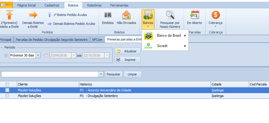 Site da Playlist Solutions com o botão Área do Cliente em destaque no menu superior